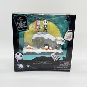Disney Nightmare Before Christmas Simply Meant To Be Display Jack Sally Zero NEW